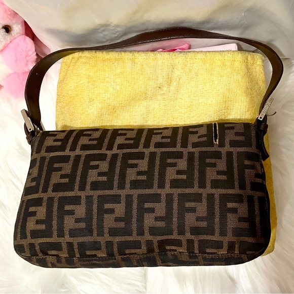 🤍VTG FENDI BAGUETTE ZUCCA Zucchino TOBACCO Pochette Shoulder Bag🤍🍬 - Picture 11 of 17
